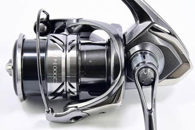 Катушка Shimano 21 Complex XR С2000 F4 HG