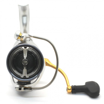 Катушка Daiwa Freams 21 LT 3000-C 