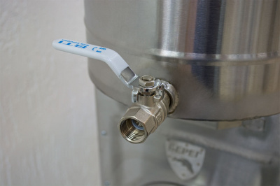 Навесной бак Берег для печи 12 литров