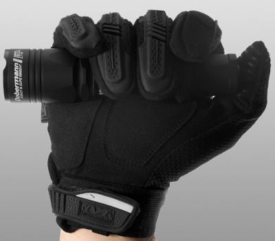 Тактический фонарь Armytek Dobermann Pro