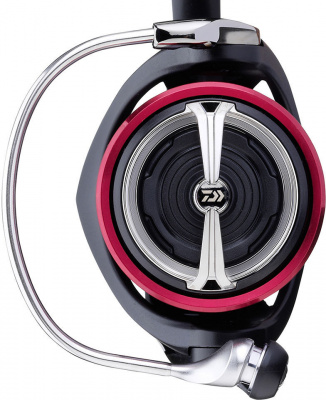 Катушка Daiwa 17 Fuego LT 2500D