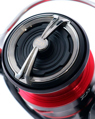 Катушка Daiwa Fuego 20 LT 3000-C